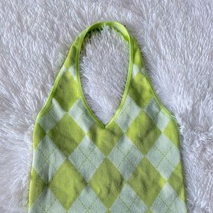 cute neon/pastel green top,low drop for back perfect for summer outfits